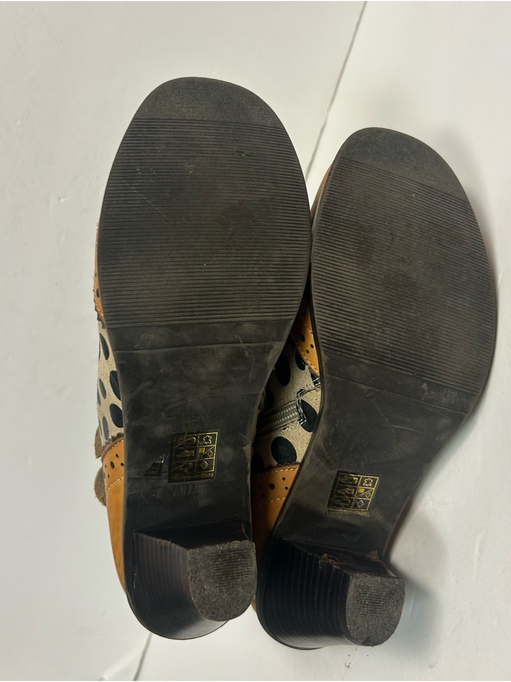 L'Artiste Spring Step Boots Perignon Wing-tip Polka Dot Leather Artsy 39 US 8.5 - Picture 12 of 15